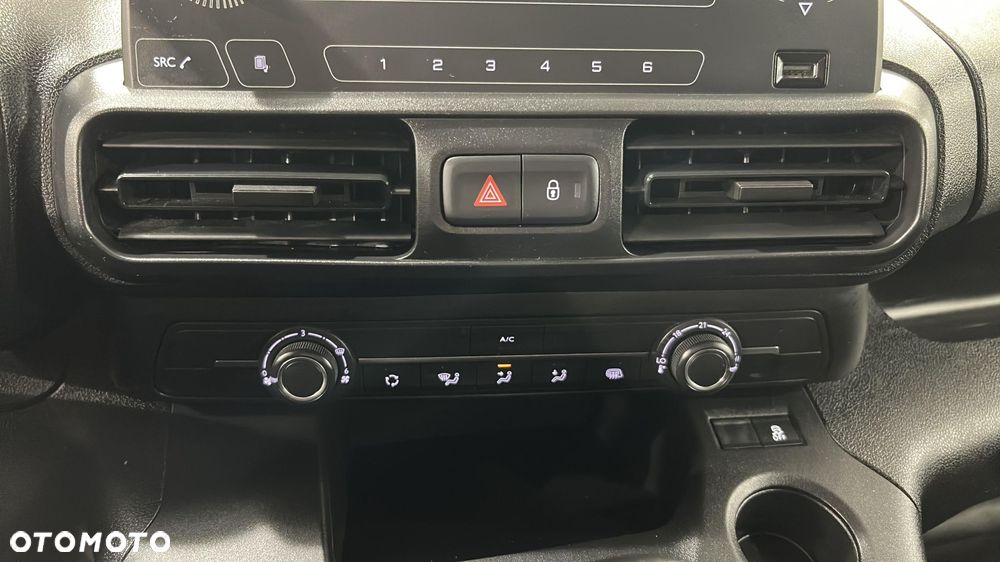 Toyota Proace City - 21