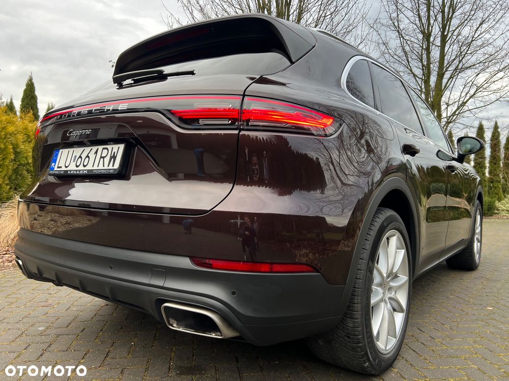 Porsche Cayenne Standard - 28