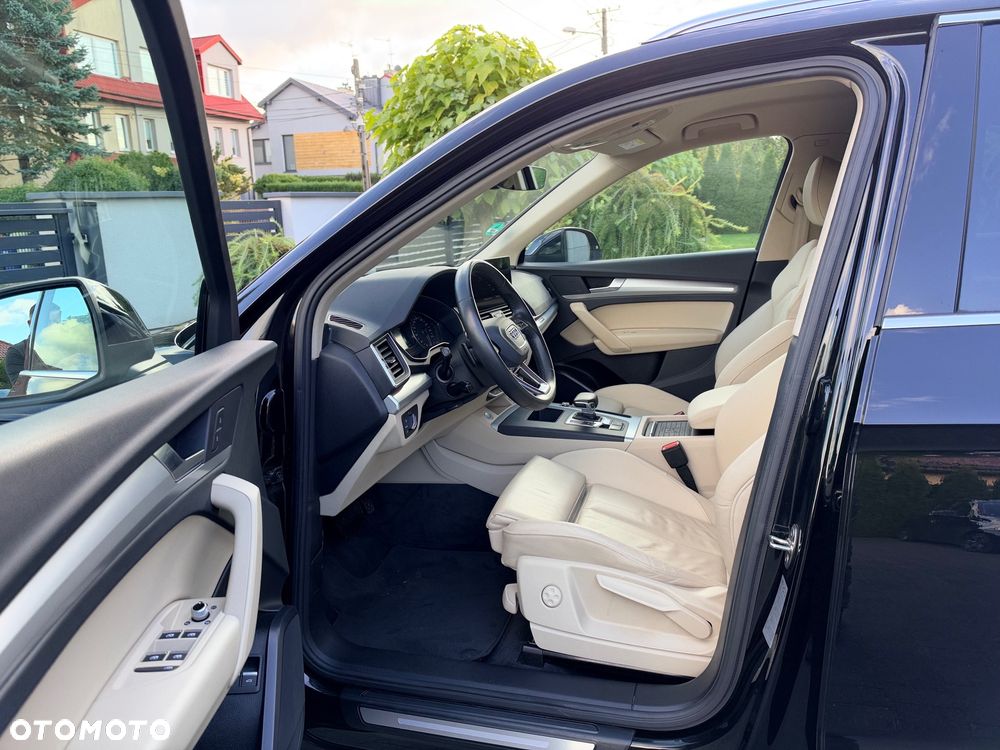 Audi Q5 50 TFSI e quattro S tronic design - 12