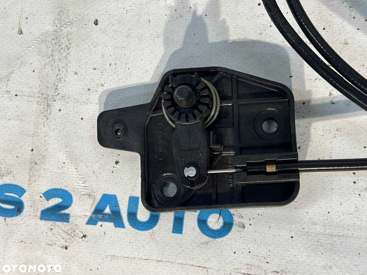 Cięgno zamka pokrywy Audi Q7 Q8 RSQ8 - 2