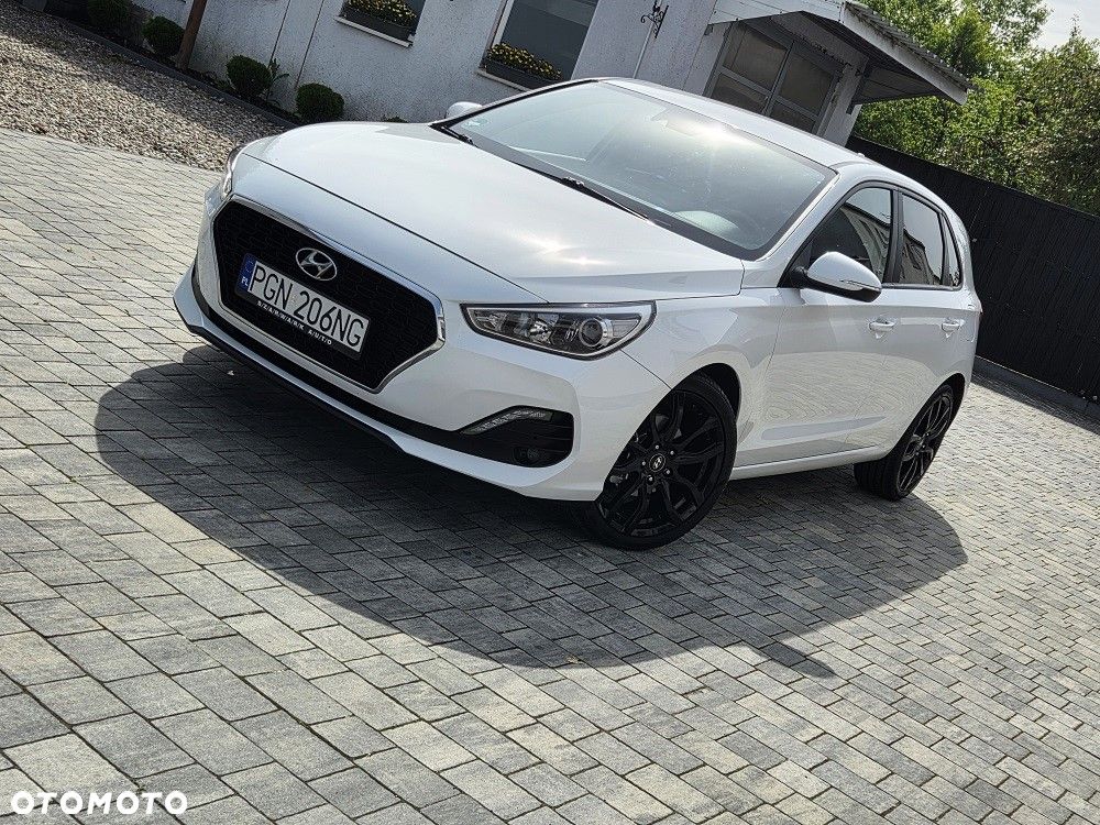Hyundai i30 1.4 Passion - 32