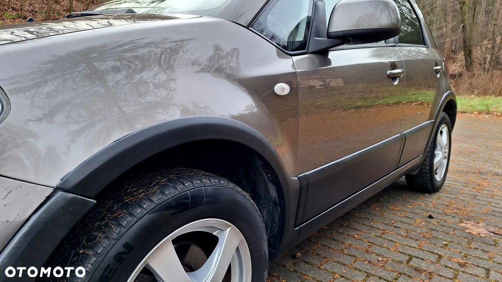 Fiat Sedici 1.6 16V 4x4 Lounge - 2