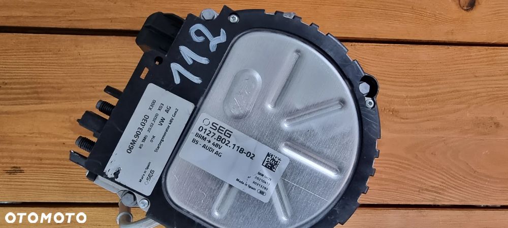 Alternator AUDI VW 06M903030 NOWY - 1