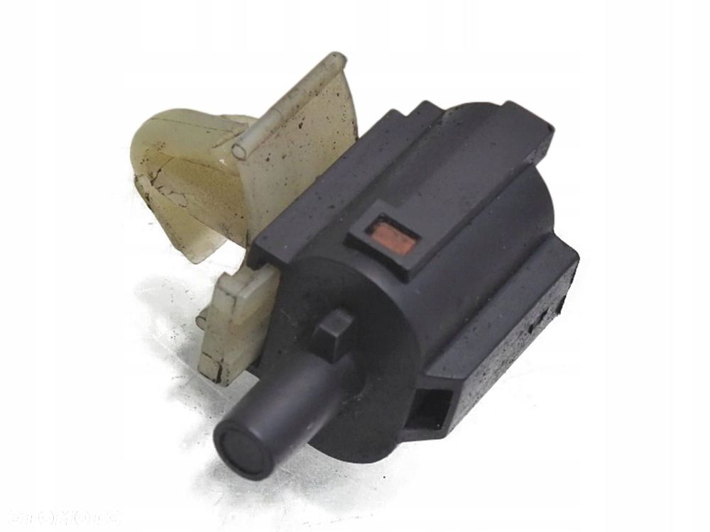 CZUJNIK TEMPERATURY KIA CEED I LIFT - 1