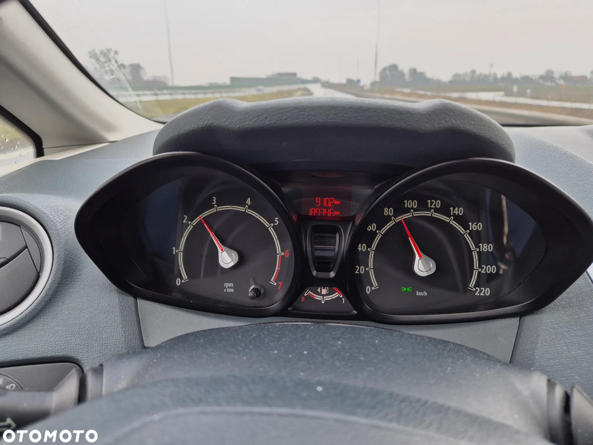 Ford Fiesta 1.25 Ambiente - 11