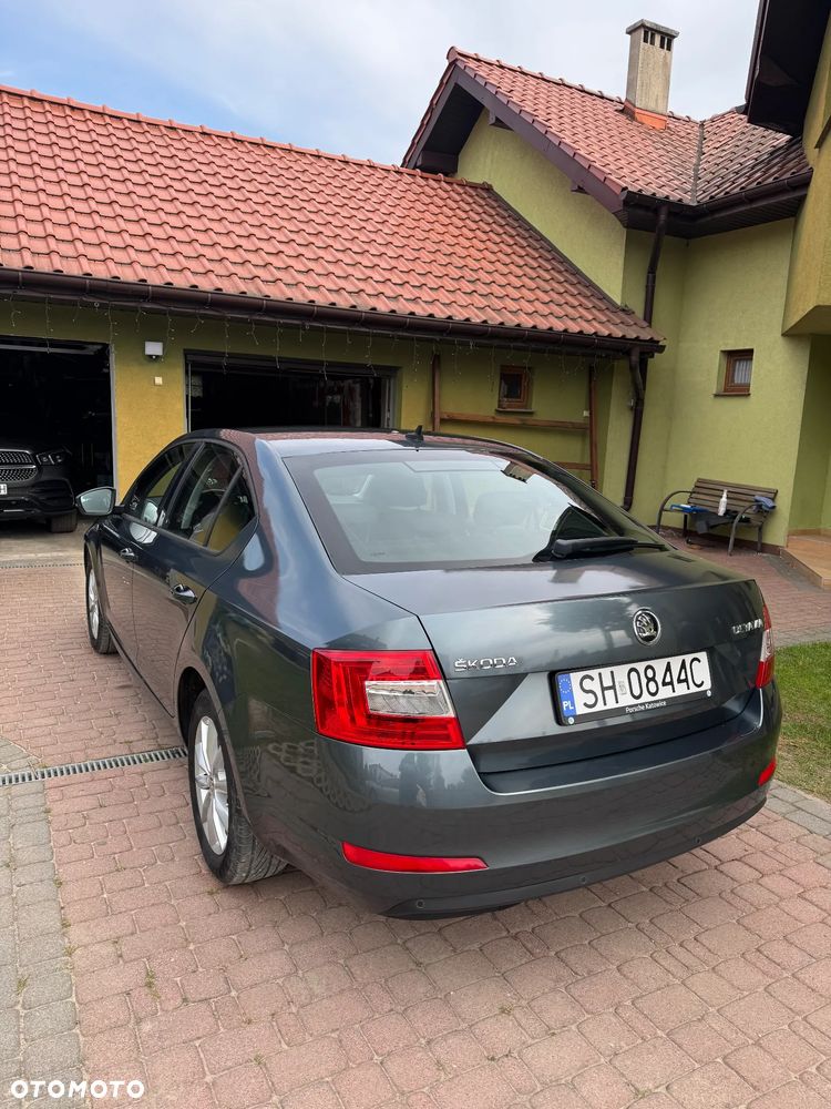 Skoda Octavia 1.6 TDI Active - 9