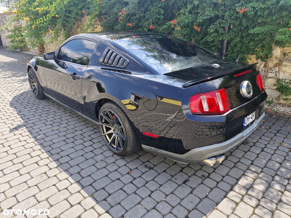 Ford Mustang 4.6 V8 GT Premium - 11