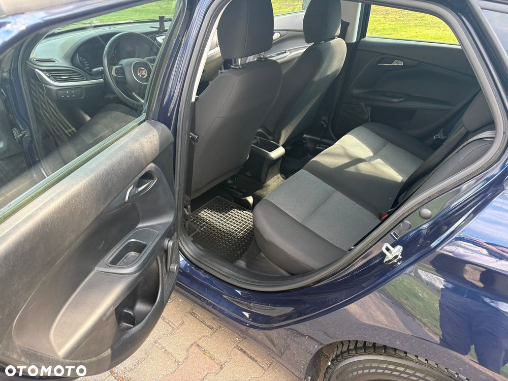 Fiat Tipo 1.4 16v Easy - 10
