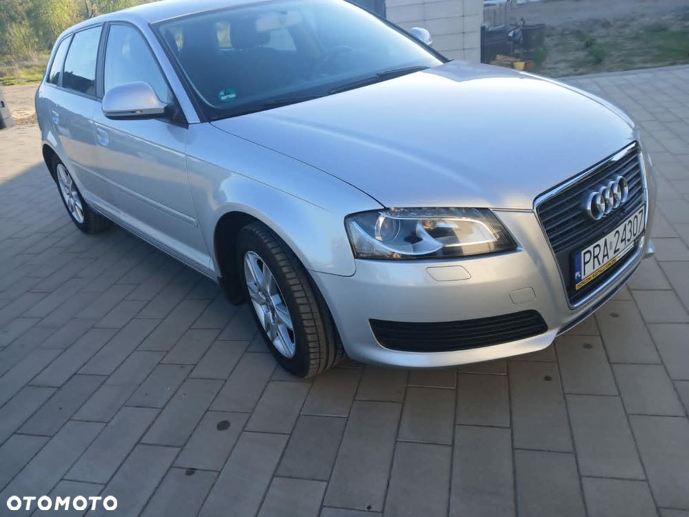 Audi A3 Sportback - 16