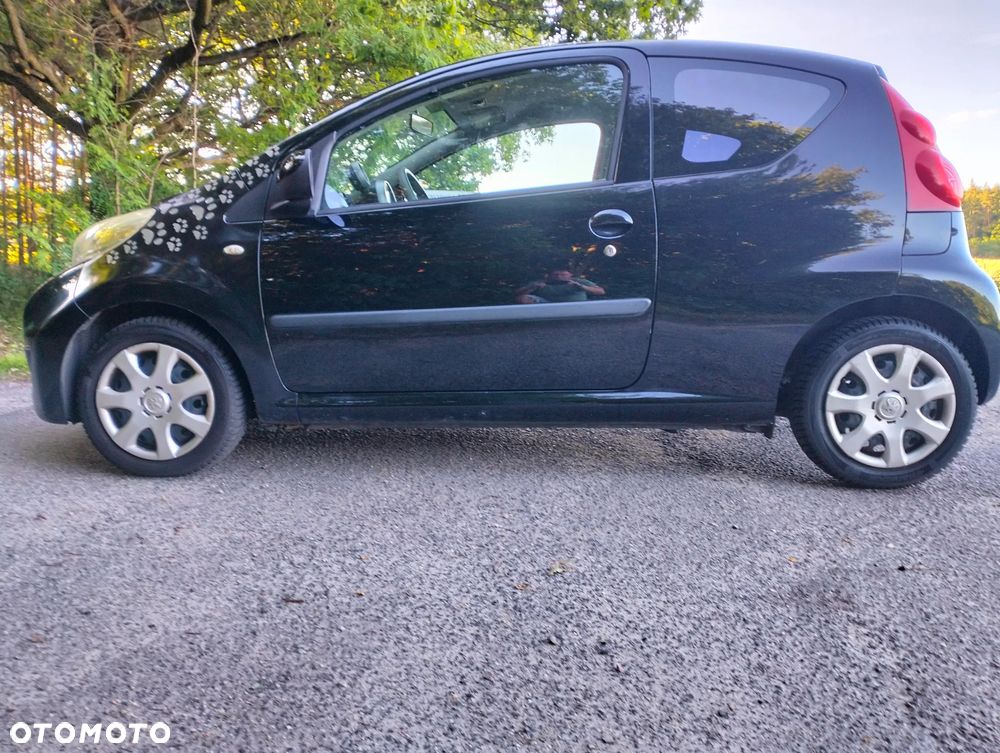 Peugeot 107 70 Petit Filou - 27