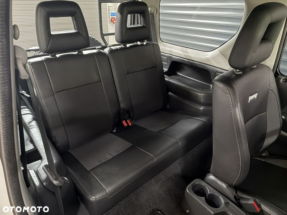 Suzuki Jimny - 17