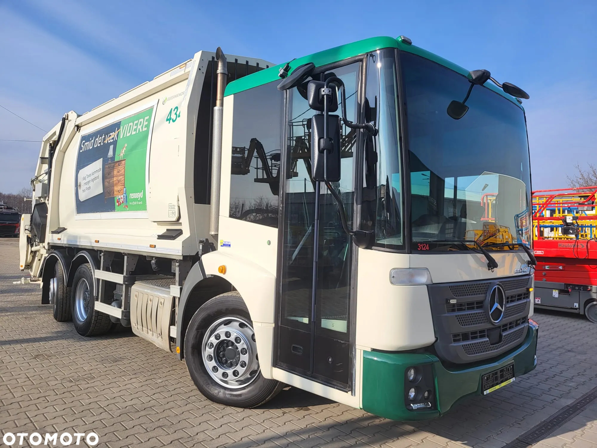 Mercedes-Benz Econic 2630 - 2
