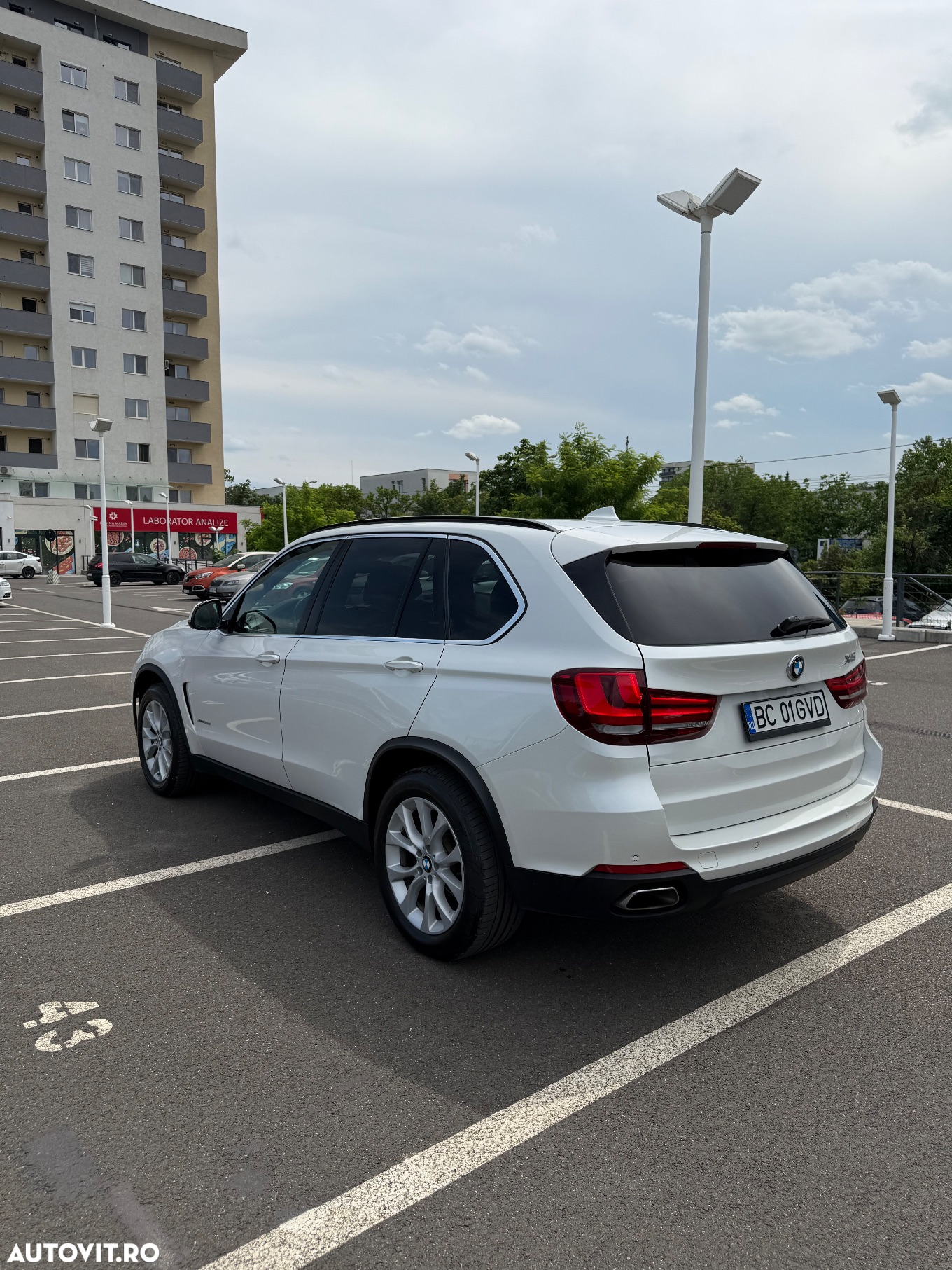 BMW X5 xDrive30d - 13