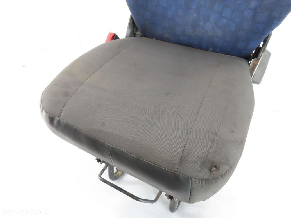 FOTEL KIEROWCY IVECO DAILY III - 10