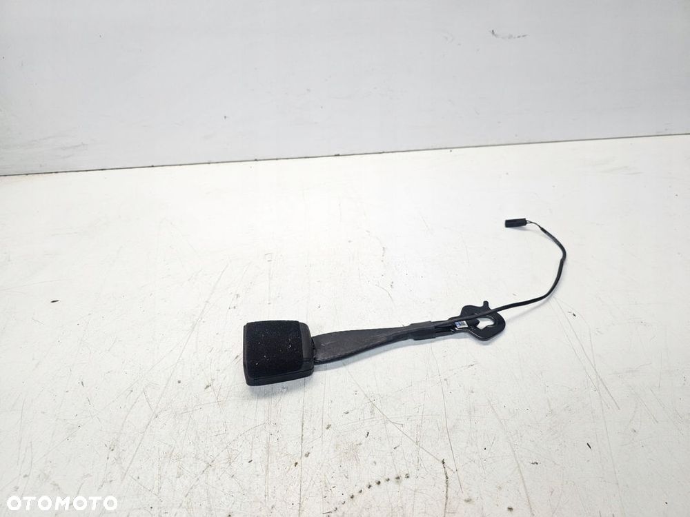 ZAPINKA PASA FOTELA AUDI A4 B9 A5 8W Q7 4M 4M0857755E - 1