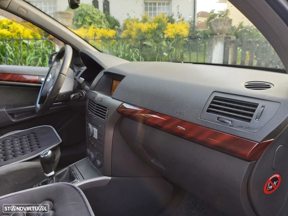 Opel Astra 1.7 CDTI Cosmo M5 - 19