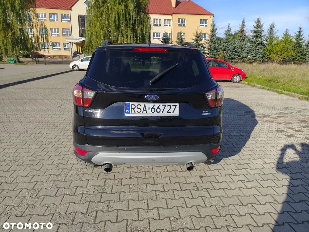 Ford Escape - 4