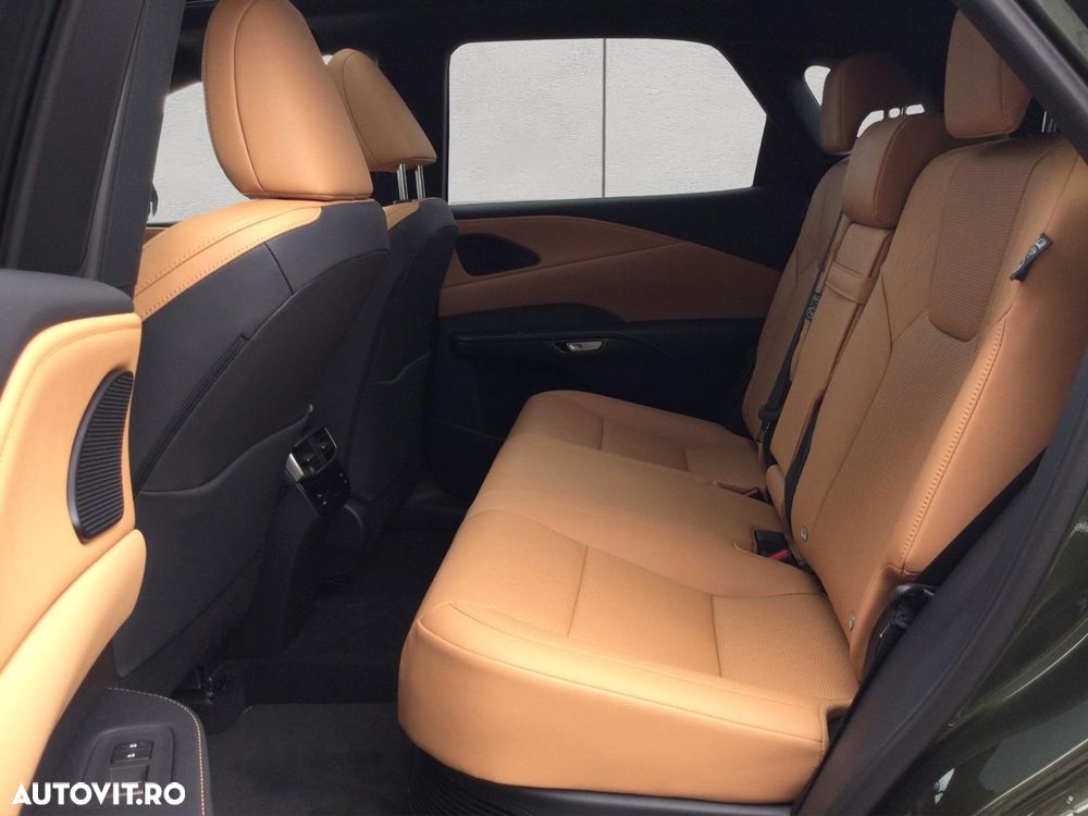 Lexus Seria RX 450h+ E-Four PHEV Executive - 10