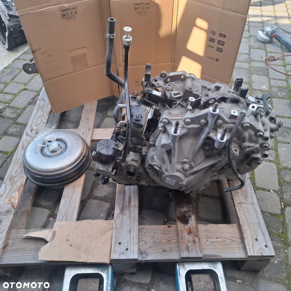 SKRZYNIA BIEGOW AUTOMAT 4X4 4WD  MITSUBISHI OUTLANDER III 3 15- 2.0 AA90D - 1