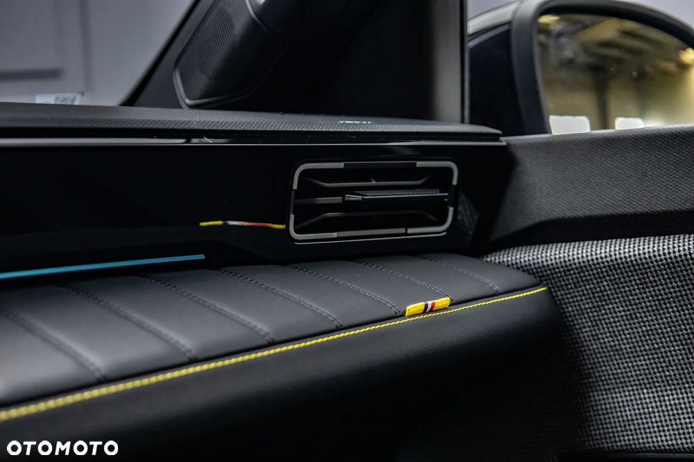 Renault 4 E-Tech 52kWh Comfort Range Iconic - 21