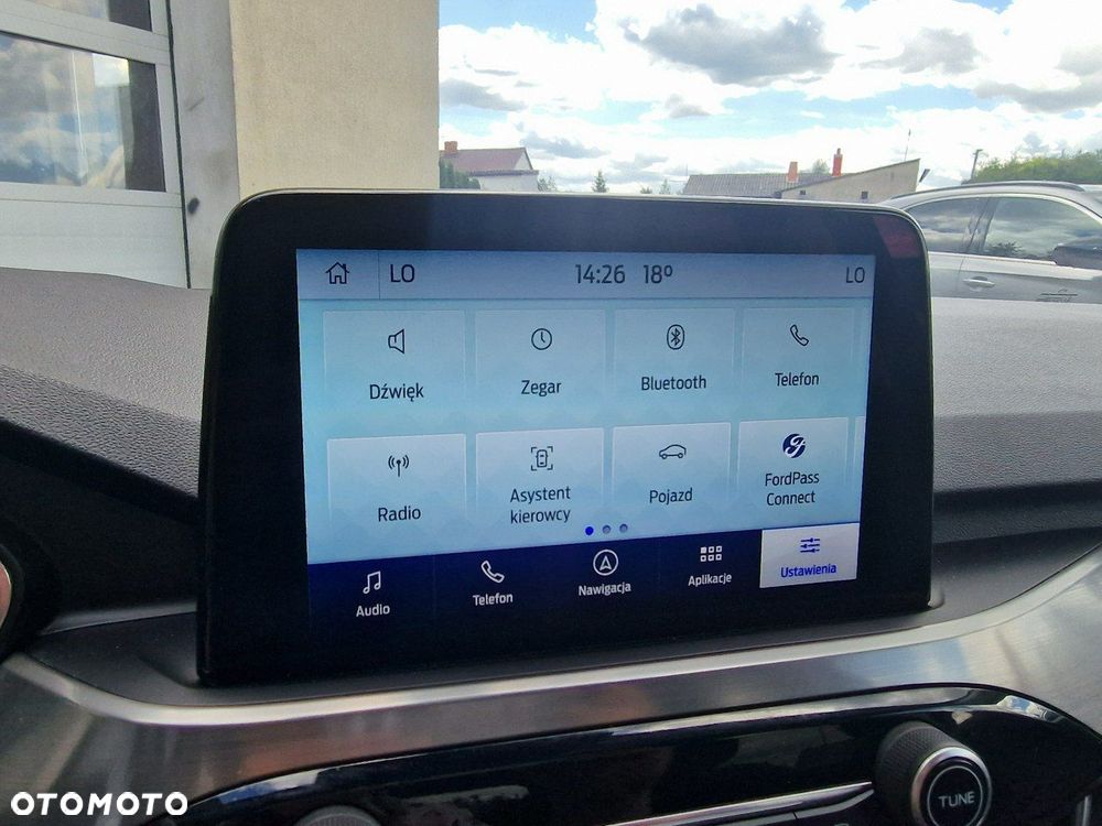 Ford Kuga 2.0 EcoBlue Hybrid TITANIUM - 28