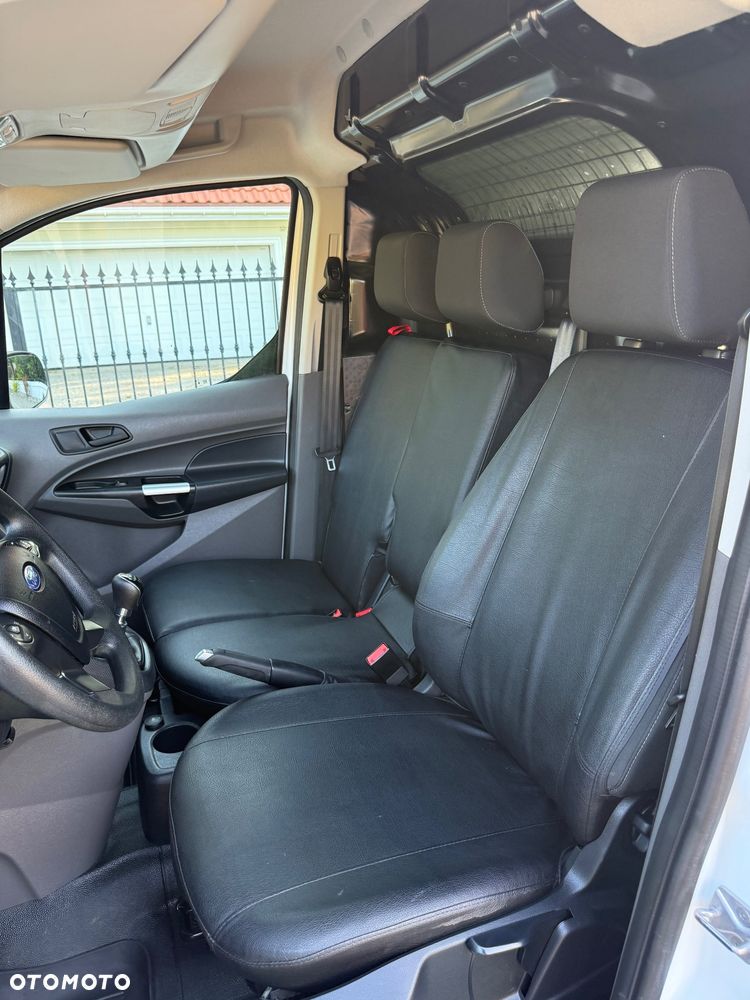 Ford Transit Connect - 33