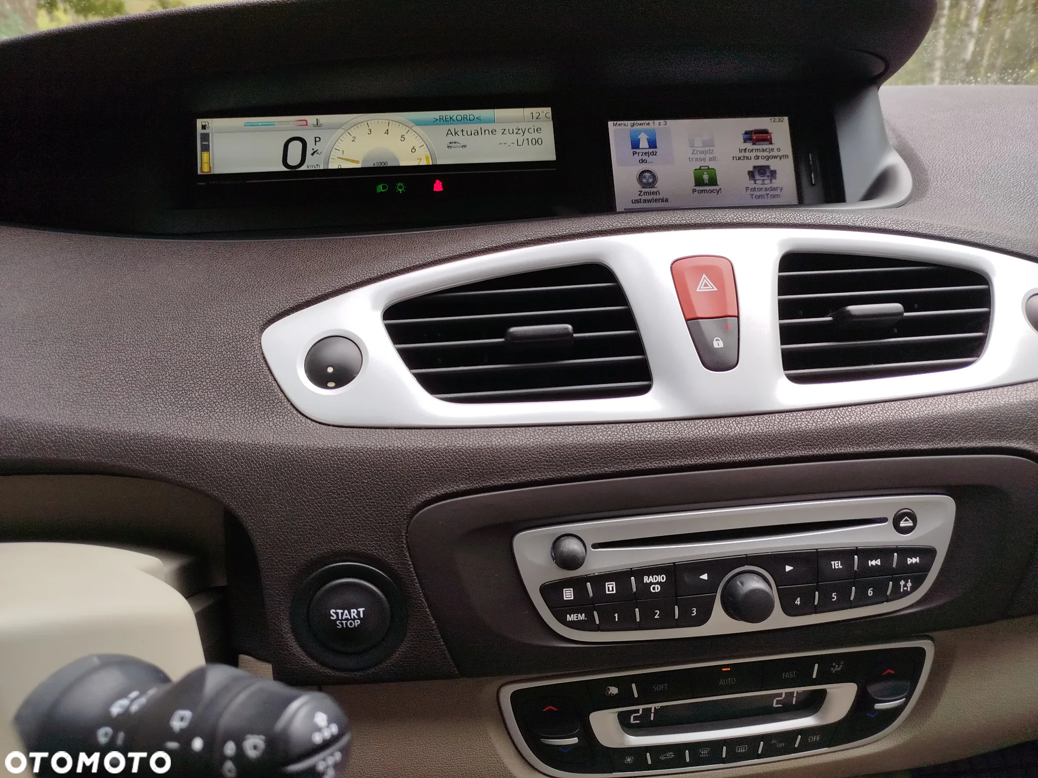 Renault Grand Scenic 2.0 16V 140 CVT Luxe - 27