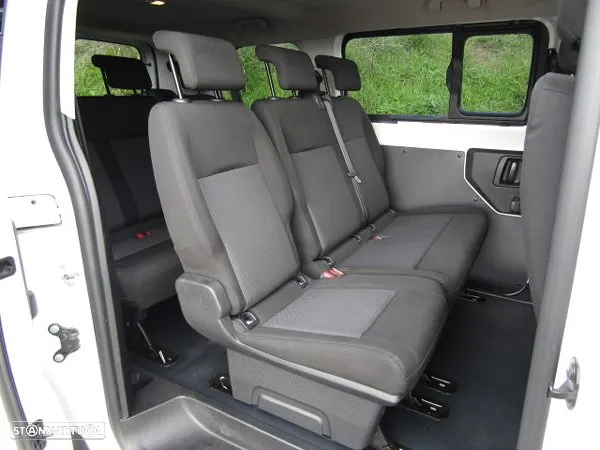 Peugeot Traveller 1.5 BlueHDi L2H1 Active Standard - 20