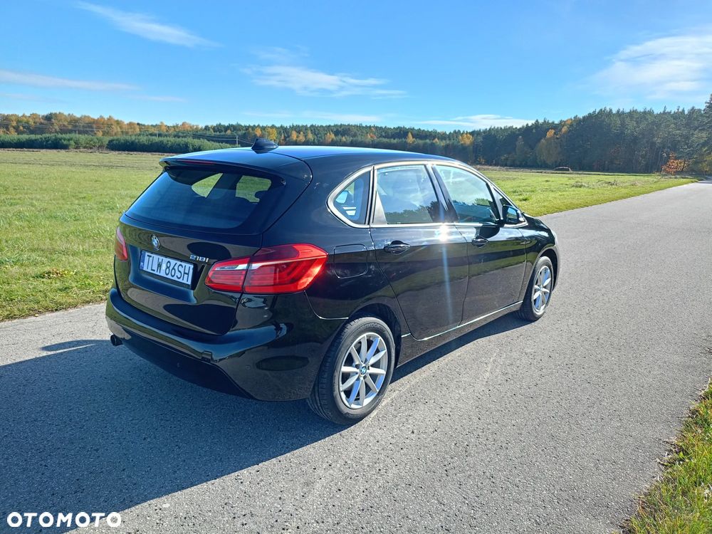 BMW Seria 2 218i - 34
