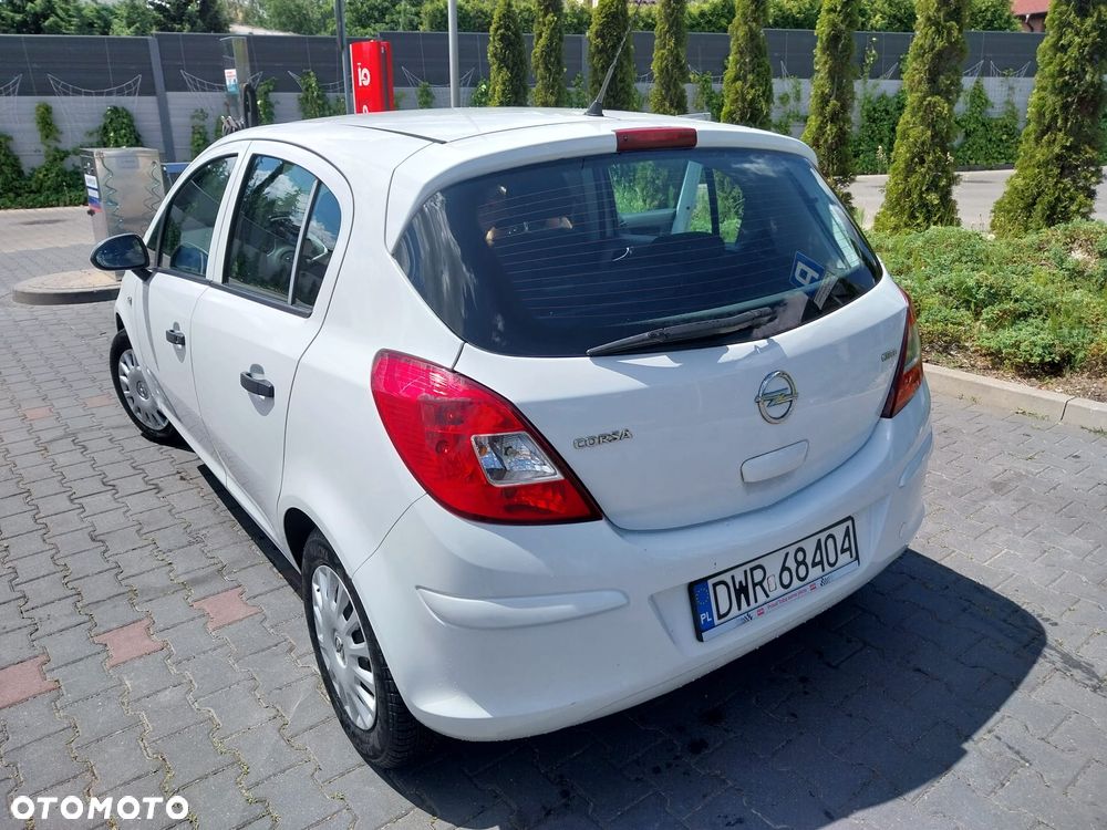 Opel Corsa - 12