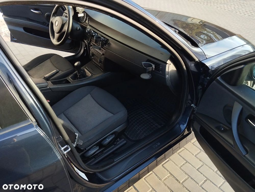 BMW Seria 3 - 19