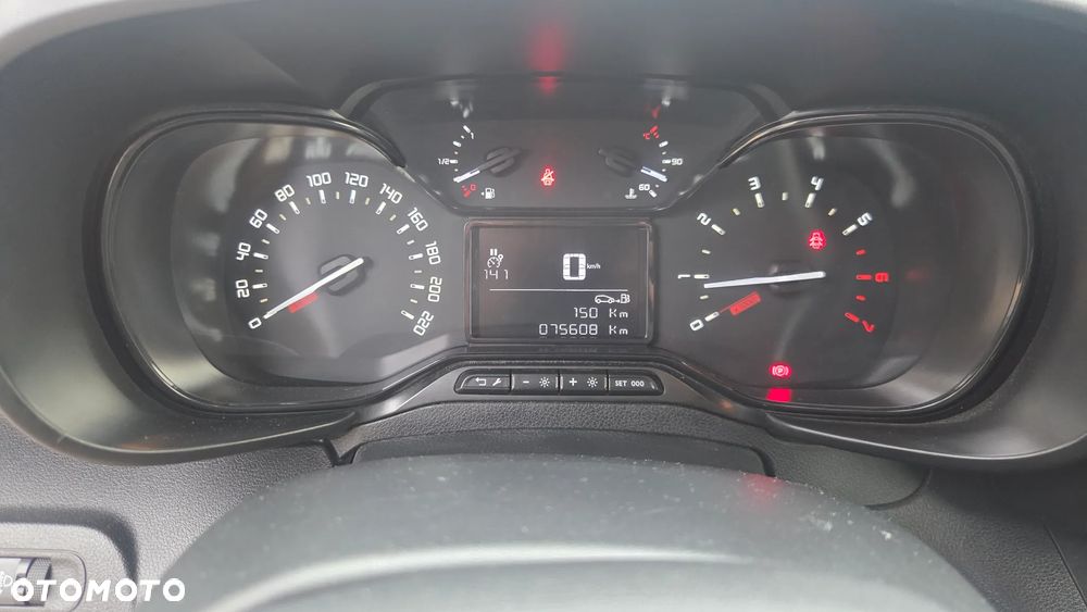 Toyota Proace City - 23