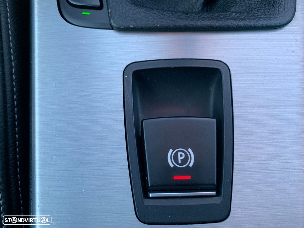 BMW X4 20 d xDrive Pack M - 36