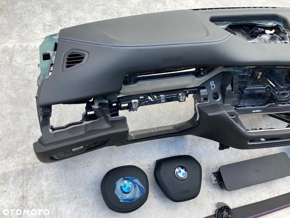 BMW 3 G20 G21 M3 G80 G81 M4 G82 G83 G22 G26 DESKA KONSOLA KOKPIT PULPIT PÓŁKA PARAPET AIRBAG KOLAN PODUSZKI POWIETRZNE KIEROWCY PASAŻERA KOLANOWA KURTYNY KURTYNA PASY PAS naprawa Raz2 !!! SKÓRA - 8