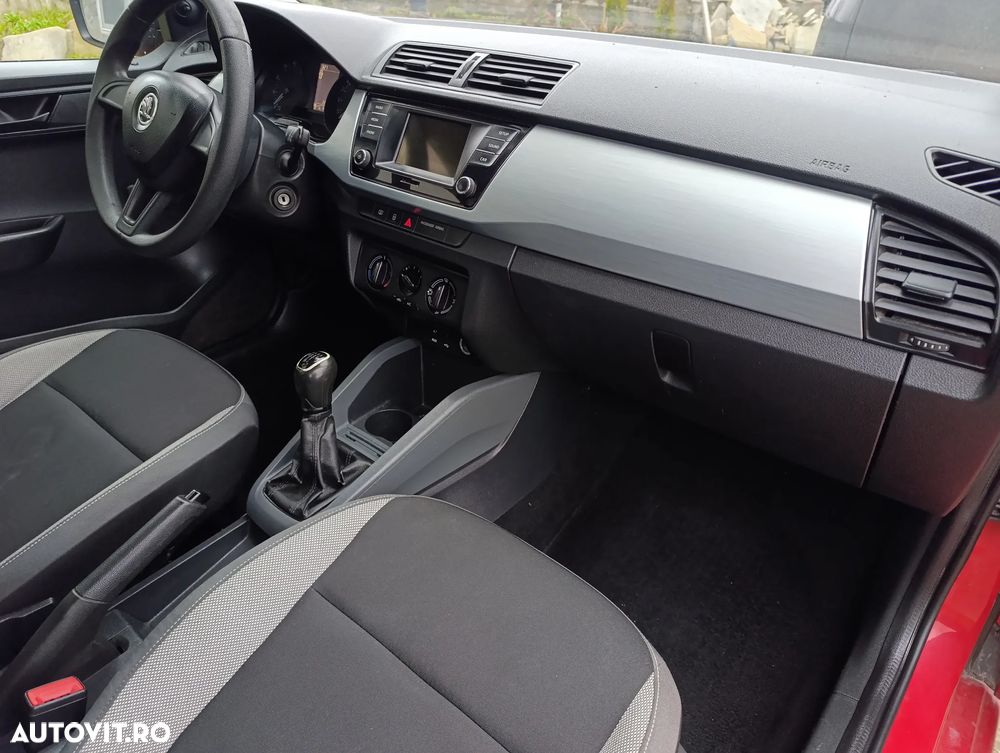 Skoda Fabia - 6