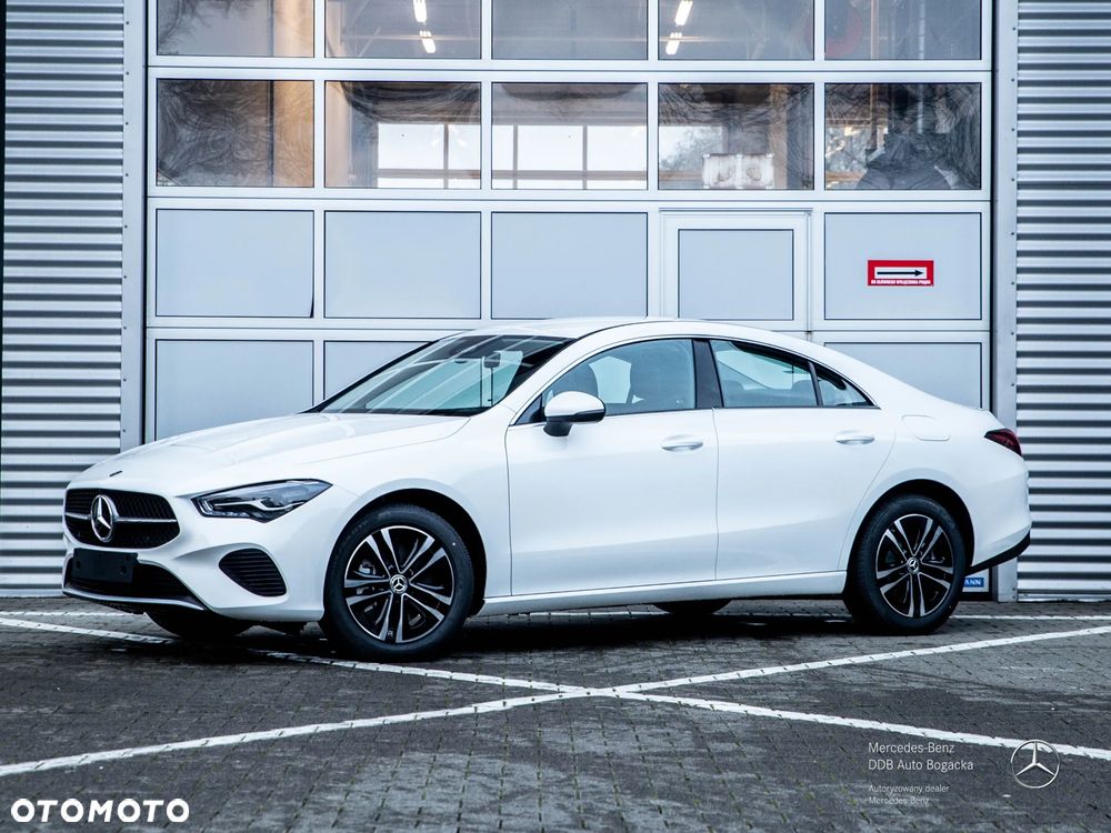 Mercedes-Benz CLA 250 e PHEV 8G-DCT - 1