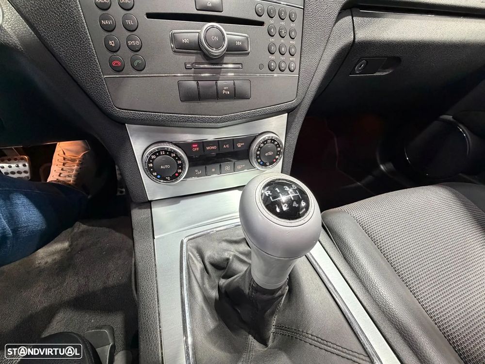 Mercedes-Benz C 220 - 23