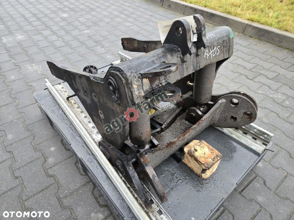TUZ, przedni podnośnik, WOM Claas Axos - 1