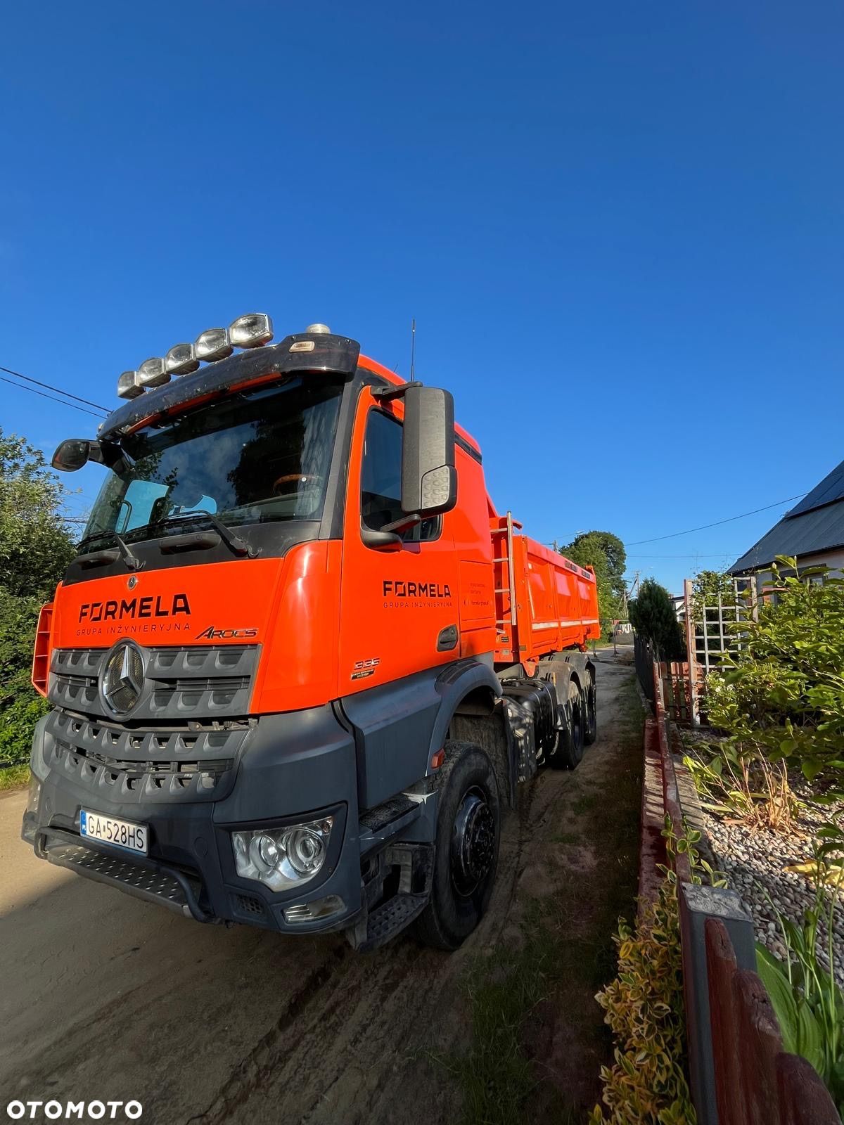 Mercedes-Benz AROCS - 1