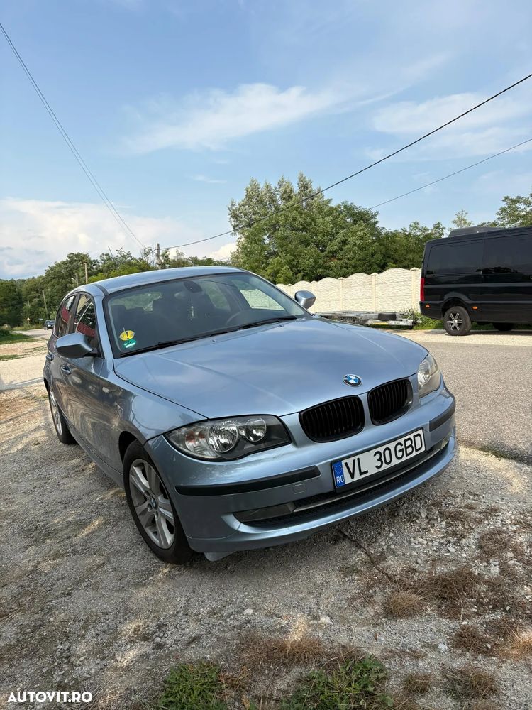 BMW Seria 1 116i - 1