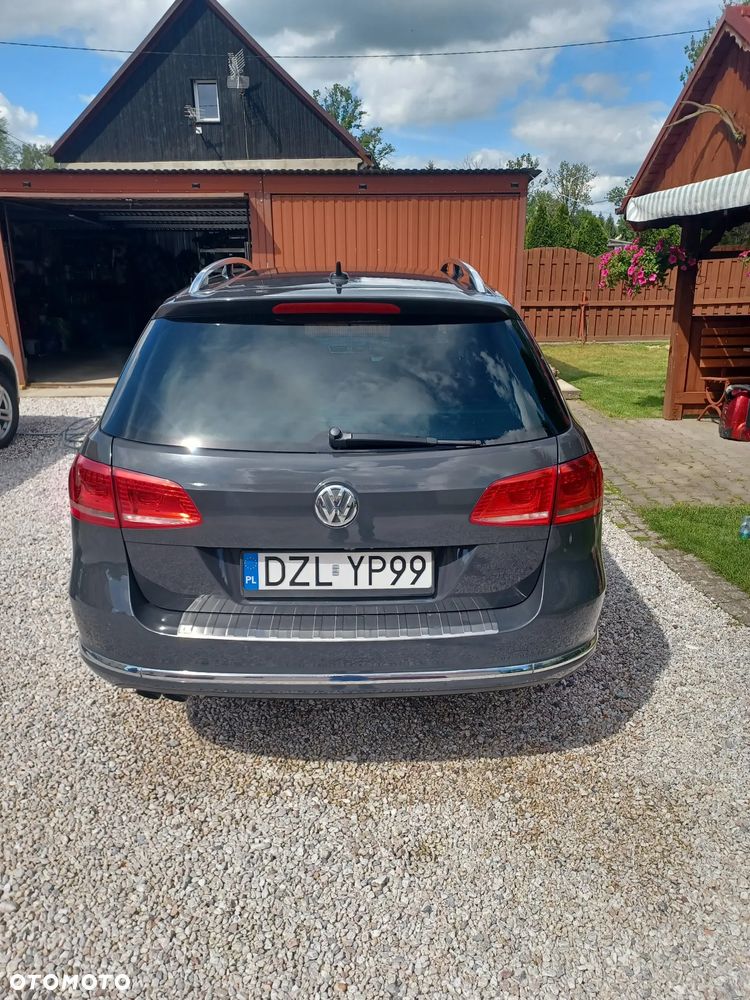 Volkswagen Passat 2.0 TDI Highline - 4