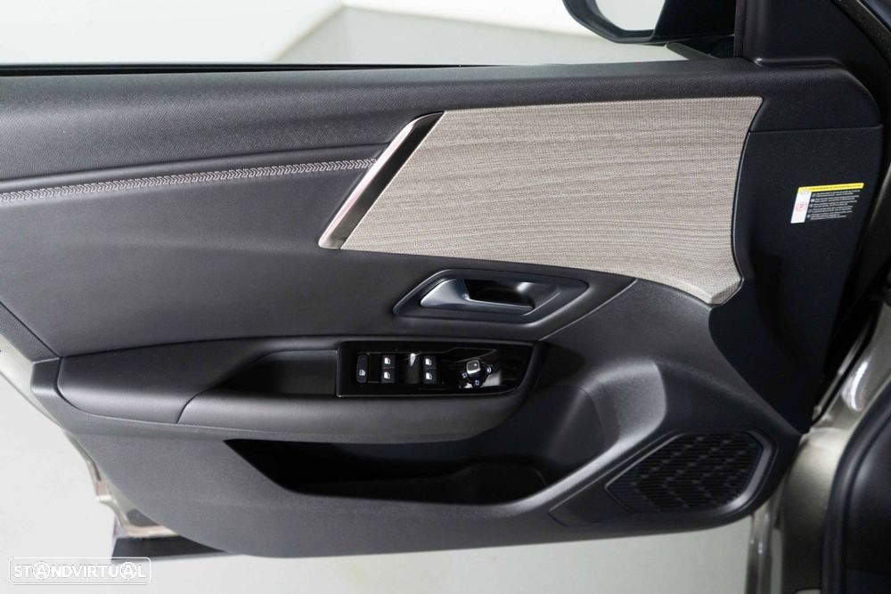 Citroën C5 X 1.6 Hybrid Shine Pack e-EAT8 - 22