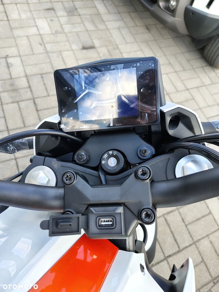 QJMOTOR TRX 125 - 17