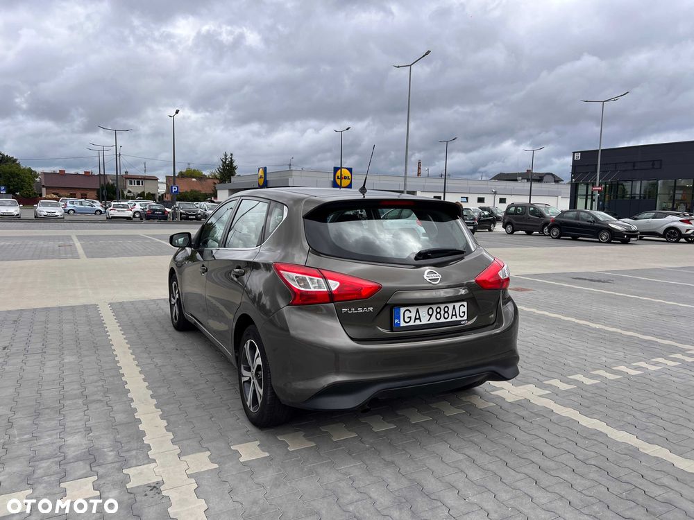 Nissan Pulsar - 4