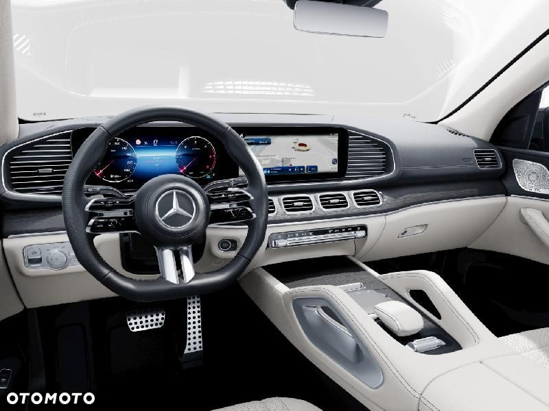 Mercedes-Benz GLS - 3
