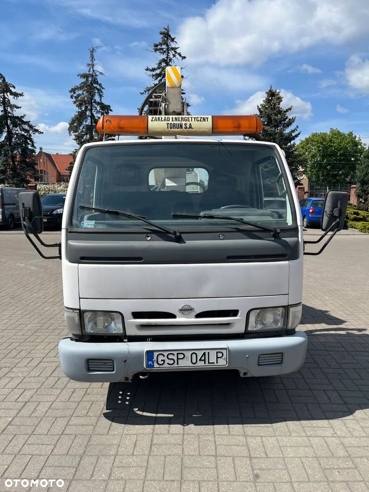 Nissan Cabstar GSP04LP - 2