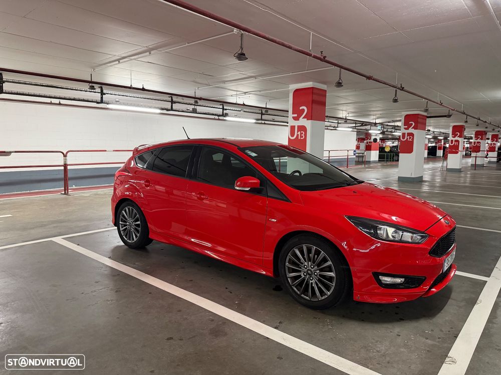 Ford Focus 1.0 EcoBoost ST-Line - 3