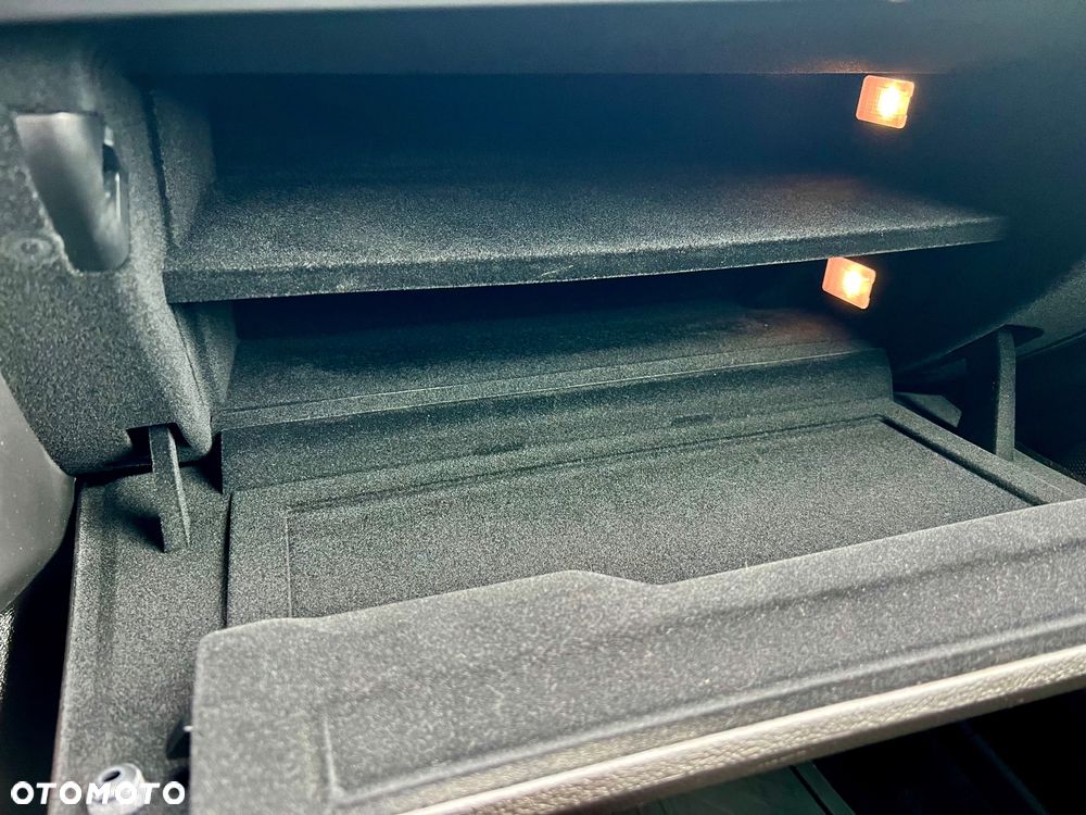 Ford Mondeo 2.0 EcoBlue Trend - 35