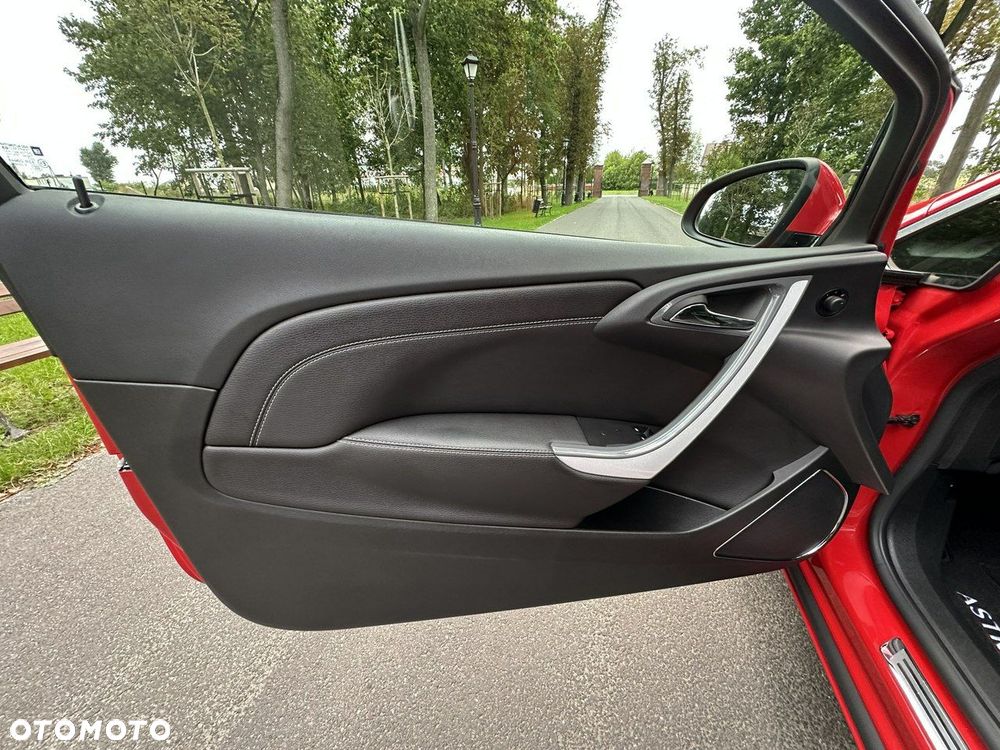 Opel Astra - 16