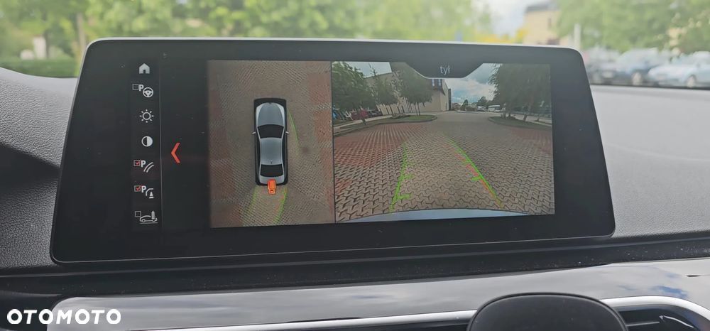 BMW Seria 5 530i xDrive M Sport sport - 24